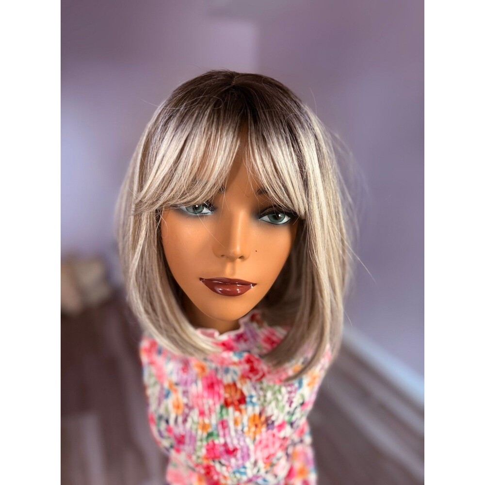 CSC “Bobbi with bangs Mist” wig New